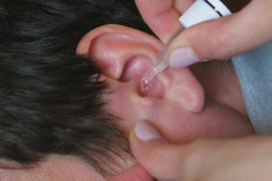 Болит ухо, сузился слуховой проход