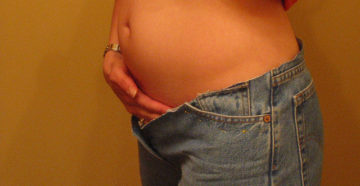 Беременность 5 недель, кровотечение, вздулся живот