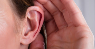 Заложено ухо 2 недели Заложено ухо 2 недели