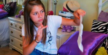 Первые месячные в 15 лет