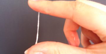 Белые веделение как нитка